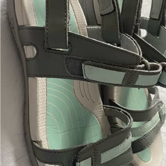 Great Merrill sandal with adjustable Velcro, VGC grey and teal - Picture 2 of 3